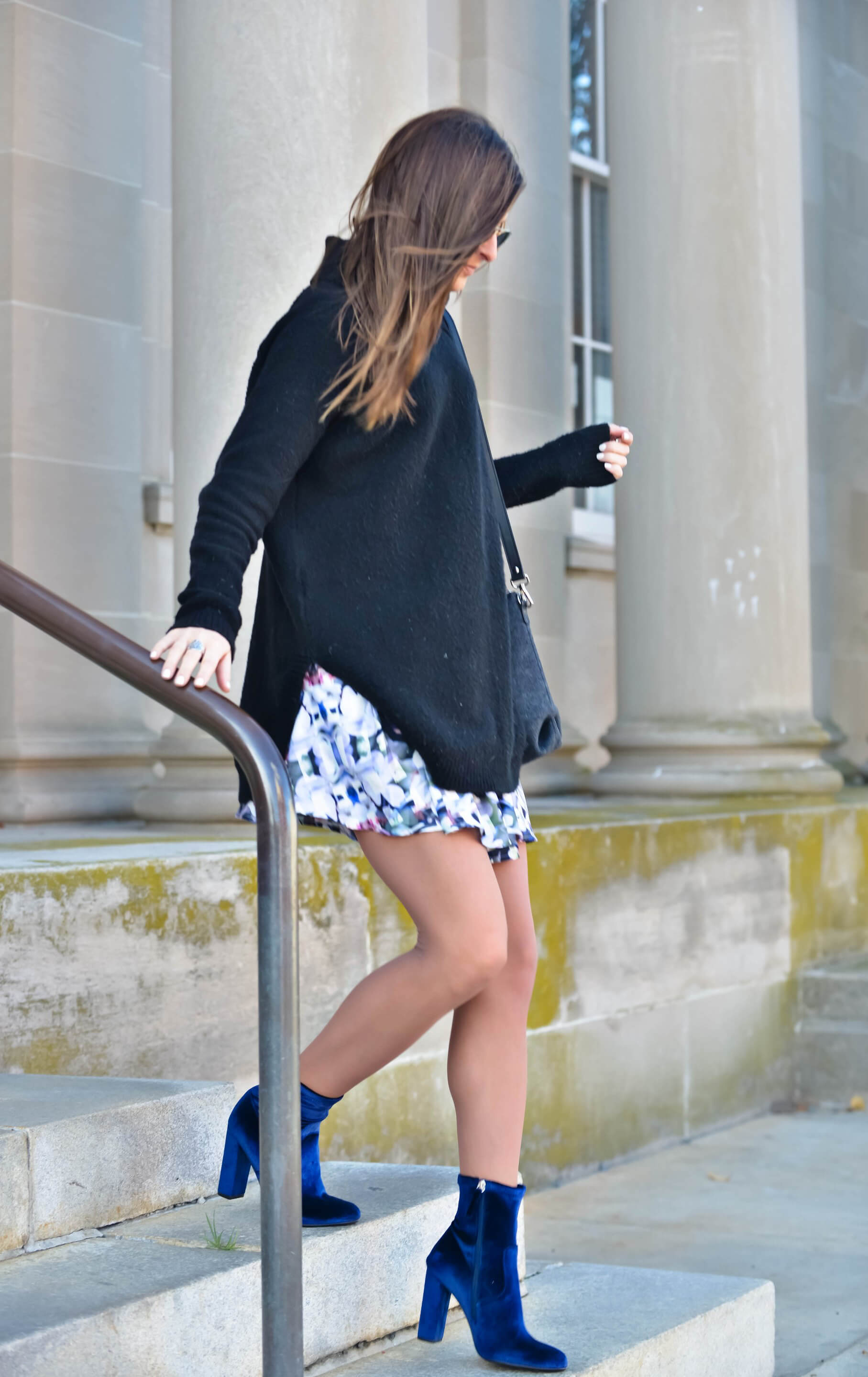 To Be Bright, Tilden Brighton, Fashion Blogger - Oversized Velvet Print Outfit