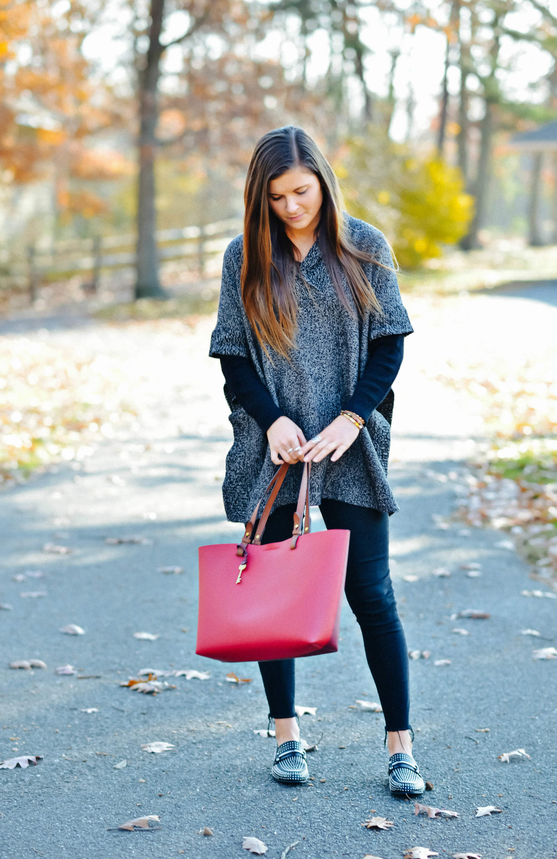 Poncho Outfit, Red Tote Bag, Tilden of To Be Bright