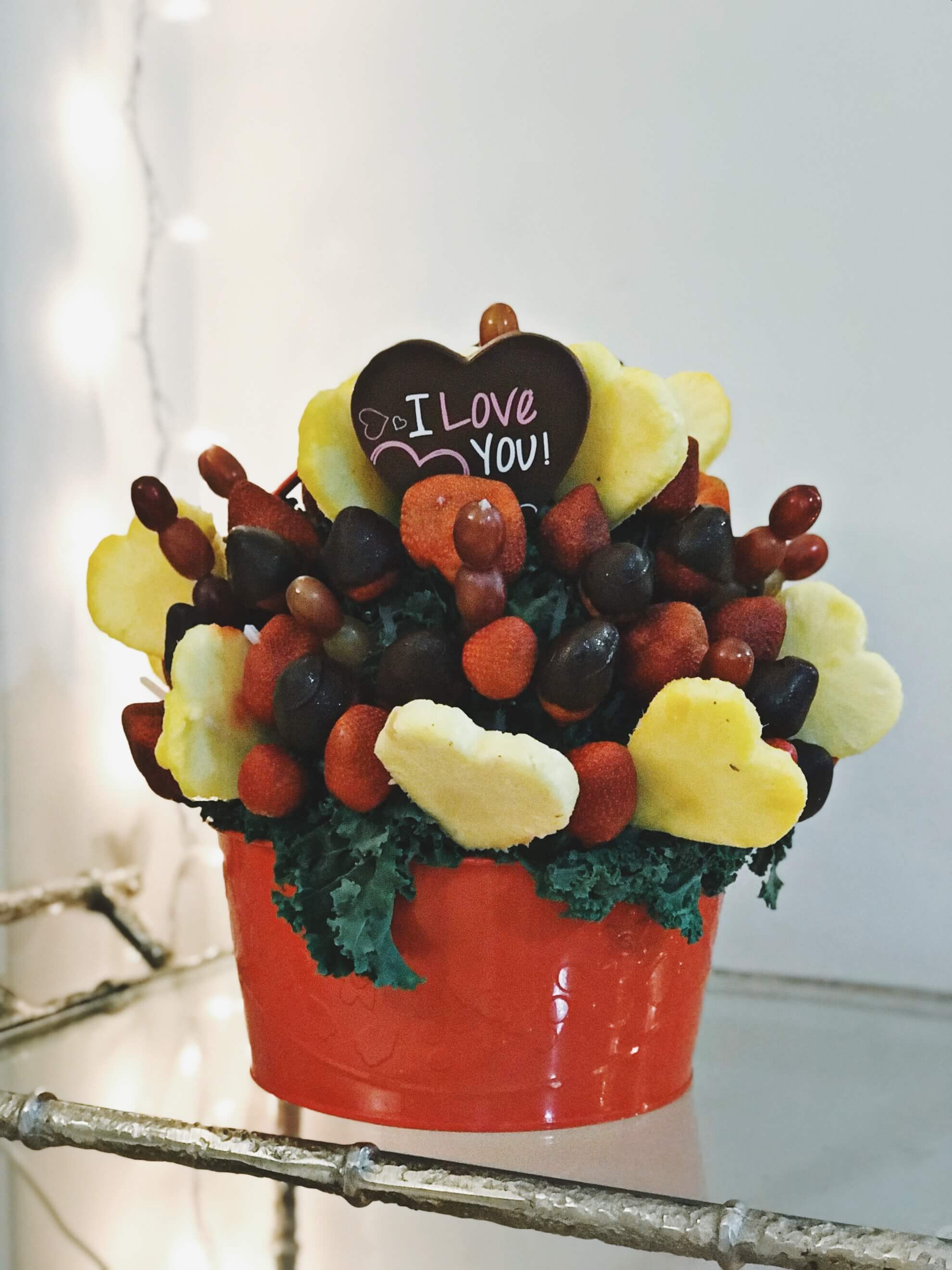 Edible Arrangements Be Mine Bouquet, Babbleboxx Date Night In, Galentine's Day, Tilden of To Be Bright