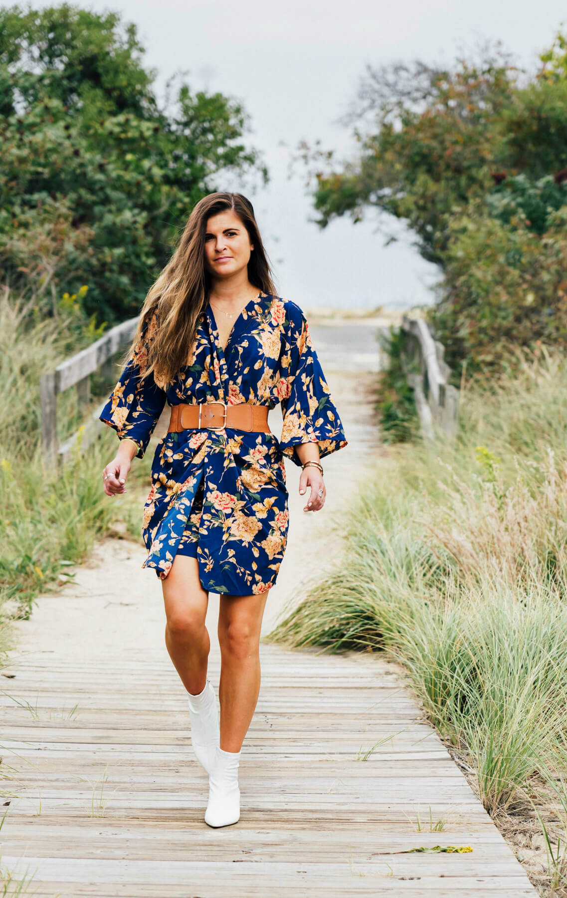 Fall Floral Dress, Boohoo Kimono Dress, Free People White Booties, Fall Trend, Fall Outfit Ideas, Tilden of To Be Bright