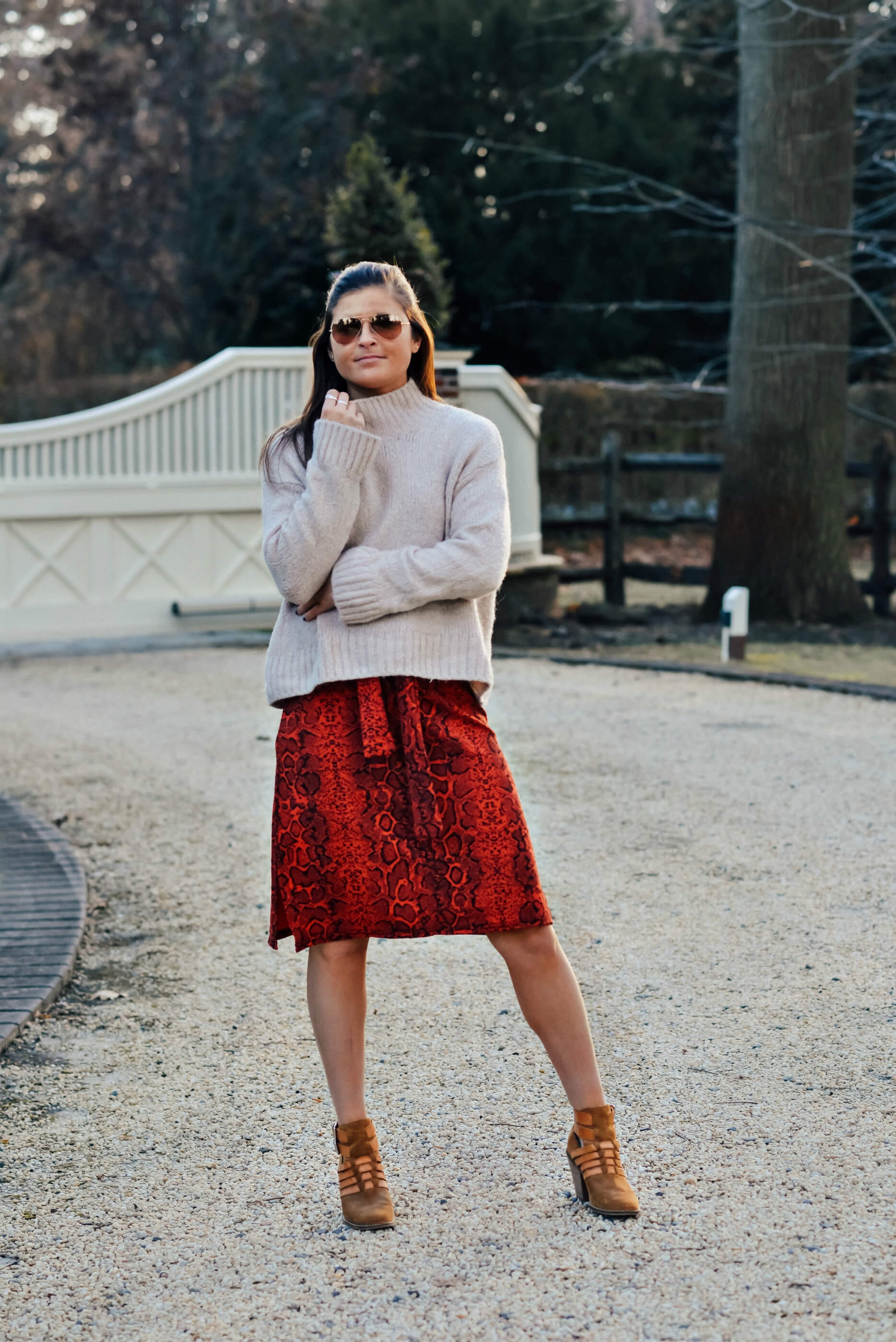 Holiday Outfit: Casual Gathering - To Be Bright