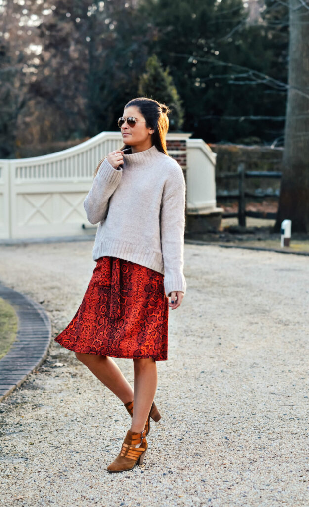 Holiday Outfit: Casual Gathering - To Be Bright