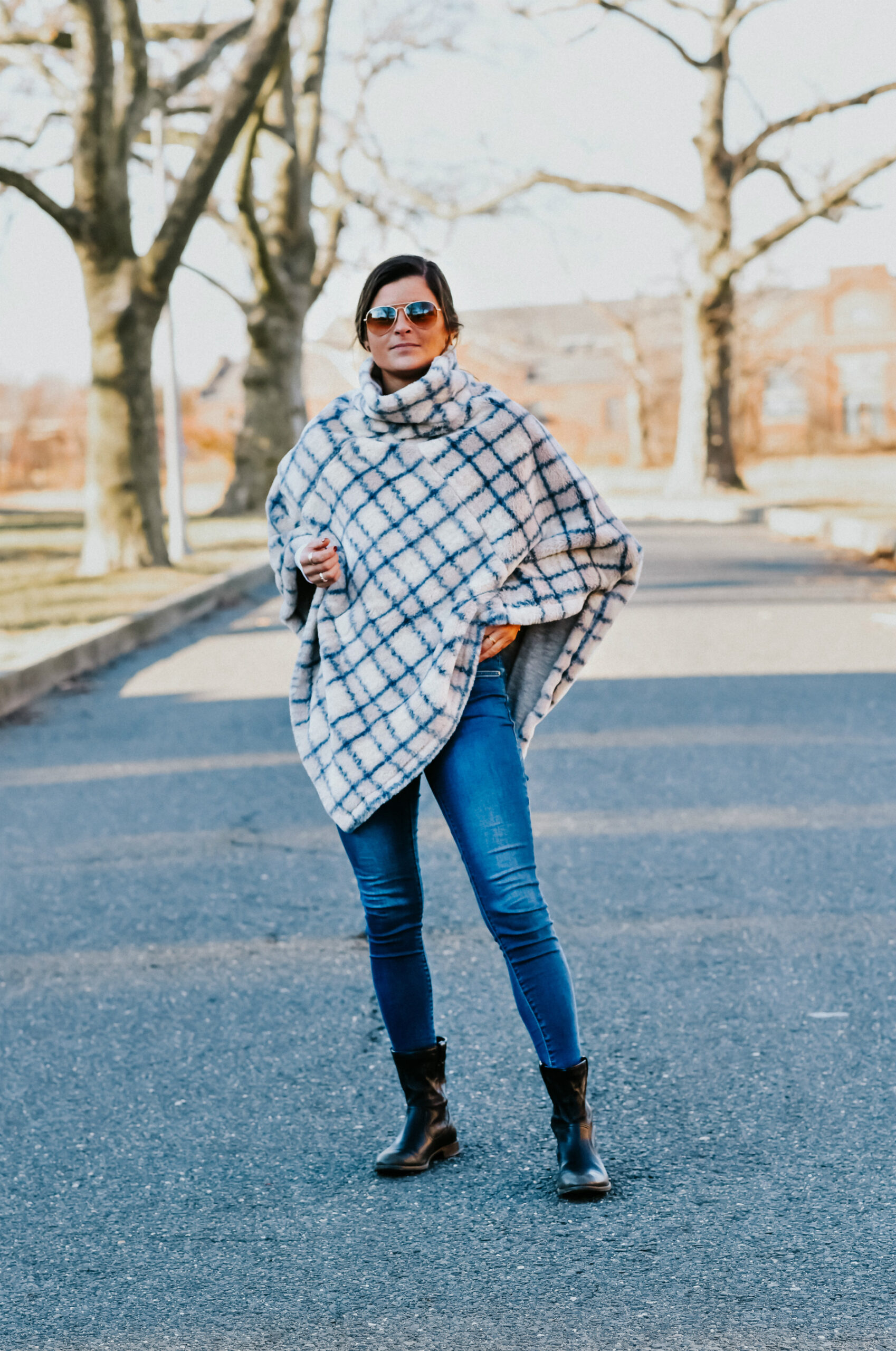 Johnston & Murphy Plaid Turtleneck Poncho Outfit, Topshop Jamie Skinny Jeans, Johnston & Murphy Lenora Boot, Winter Outfit Idea, Tilden of To Be Bright